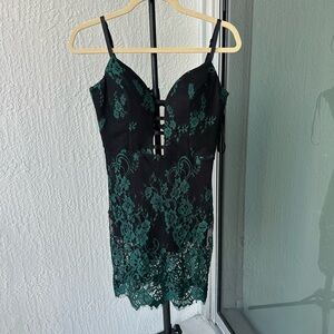 Perfect dress for the holidays!